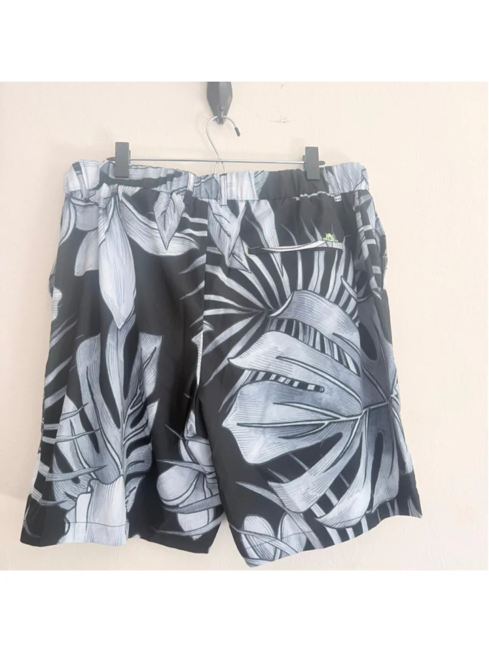 Men's Robert Graham Pixar Swim Trunks XL Black White Tropical Print